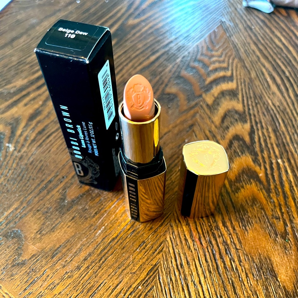 Bobbi Brown- Lipstick